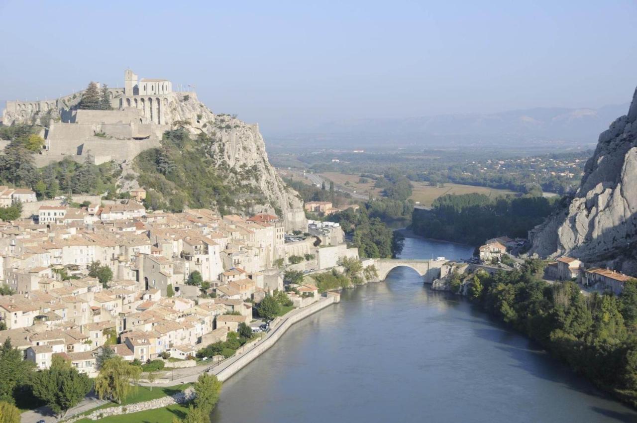 Appartement Centre De Sisteron Dış mekan fotoğraf