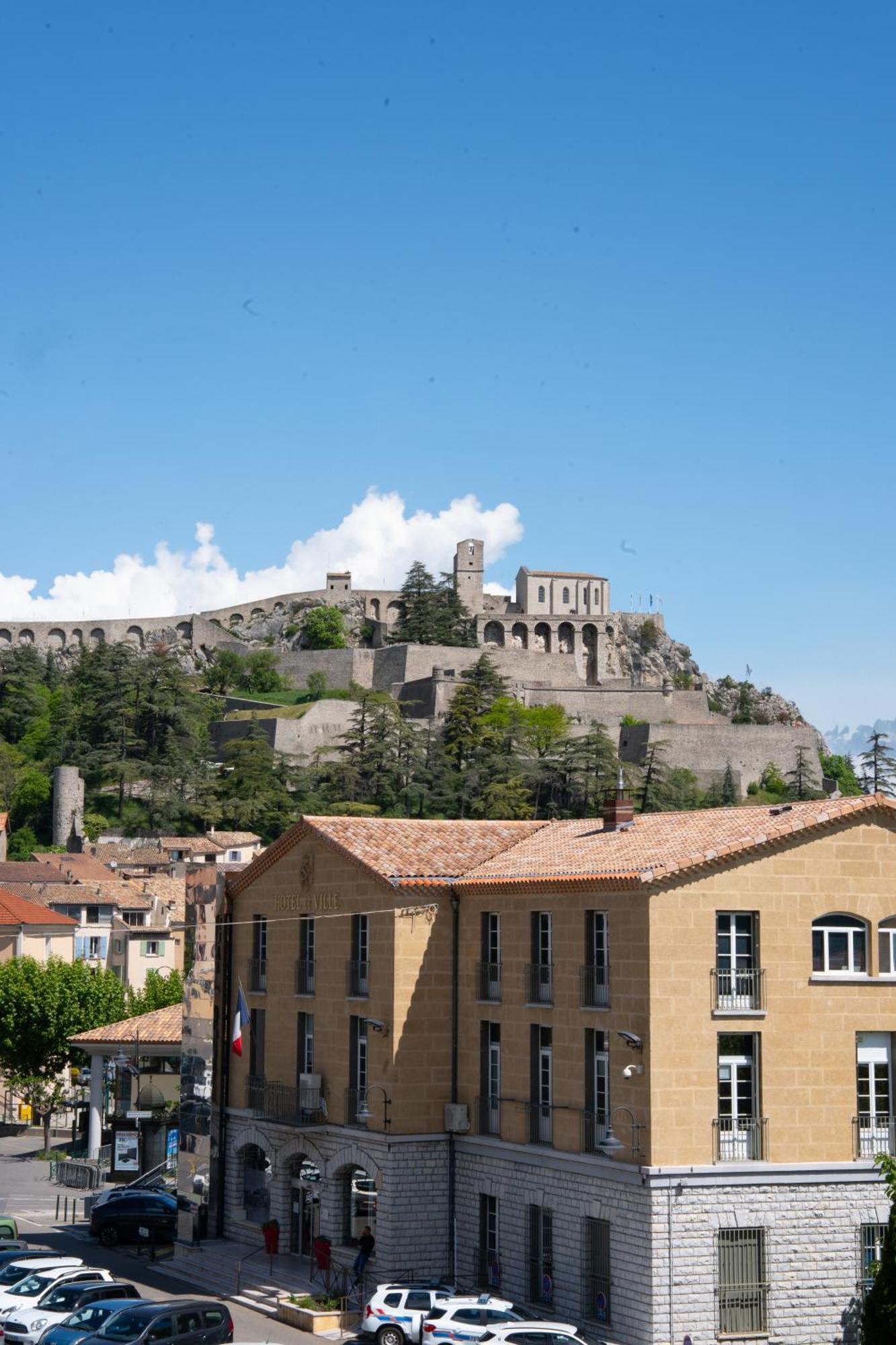 Appartement Centre De Sisteron Dış mekan fotoğraf